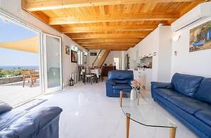 Avra Villa with Sunset View Oia