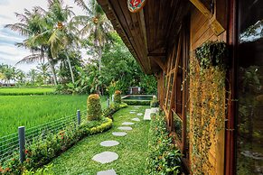 Prana Eco Wooden Villa Ubud