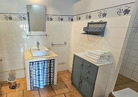 Maison d'hôtes La Ramade, 5 chambres et table d'hôtes en Provence (12 