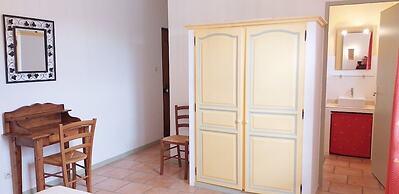 Maison d'hôtes La Ramade, 5 chambres et table d'hôtes en Provence (12 