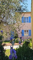 Maison d'hôtes La Ramade, 5 chambres et table d'hôtes en Provence (12 
