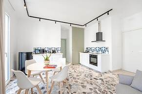 Eos Serenity Suites