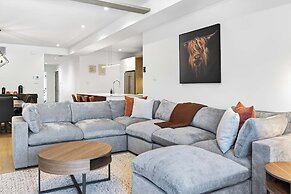 104 Verbier Building 12