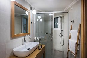 Loggia Suites