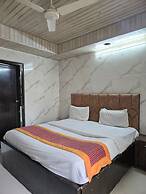 Hotel Dwarka Inn