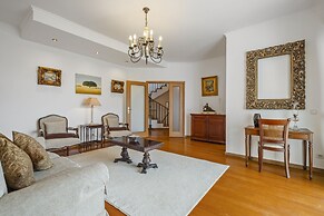 Villa Lucente by Homie