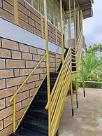 Calm Breeze Resort Rwanchege