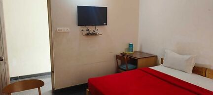 Stayz Royale Mysuru - Near Mysuru Palace