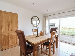 Lurach House
