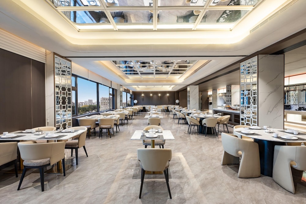 Days Hotel By Wyndham Shantou Longhu