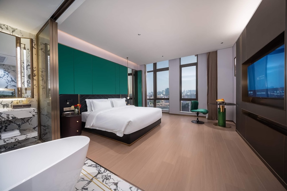 Days Hotel By Wyndham Shantou Longhu
