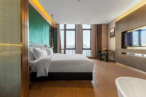 Days Hotel By Wyndham Shantou Longhu