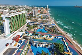 El Cid Castilla Beach Hotel - All Inclusive