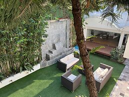 Casa Bamboo
