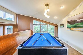 StayAU Comfy Two-Story with Pool Table