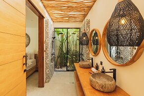 Villa Rasa Rasa by Alfred in Bali