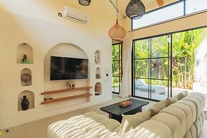 Villa Rasa Rasa by Alfred in Bali