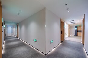FF Designer Hotel Guomao Jianguomen
