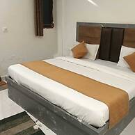 Hotel Taj Holiday