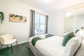 StayAU Luxe 6BR Cradle Mountain
