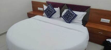 HOTEL JASRAJ