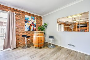 StayAU Pet-Friendly 7BR Spacious Retreat