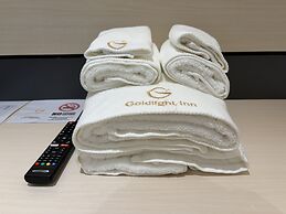 Goldlight Inn
