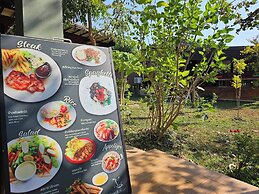 Srianan Resort