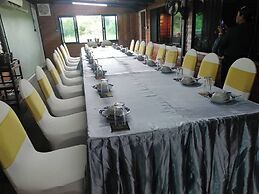 Srianan Resort