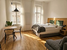 Modern 1BR Apartment Near Stadthalle