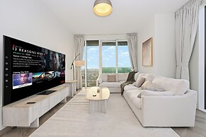 2501-Bloomfields Luxurious 3BR  West Res