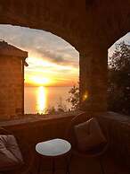 Castello degli Aranci Eco Resort