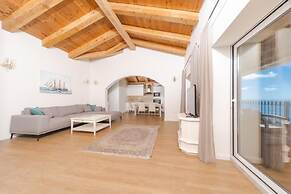 Castello degli Aranci Eco Resort