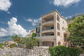 Castello degli Aranci Eco Resort