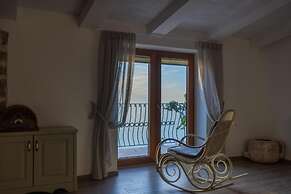 Castello degli Aranci Eco Resort