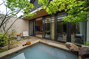 Beijing Wanli Yipiao Courtyard Hot Spring Resort