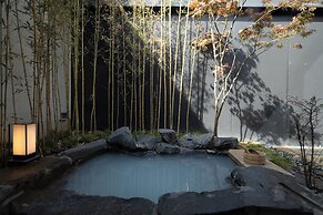 Beijing Wanli Yipiao Courtyard Hot Spring Resort