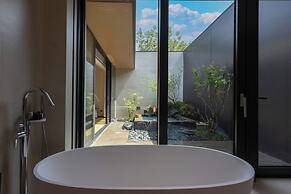 Beijing Wanli Yipiao Courtyard Hot Spring Resort