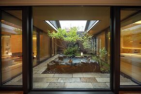 Beijing Wanli Yipiao Courtyard Hot Spring Resort