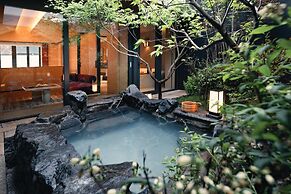 Beijing Wanli Yipiao Courtyard Hot Spring Resort