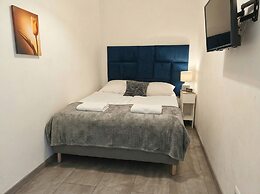 Comfy 3BR Near Belvedere Palace