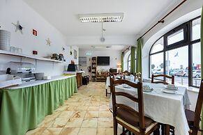 Salema Beach Hotel