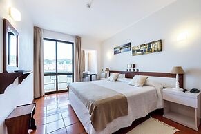 Salema Beach Hotel
