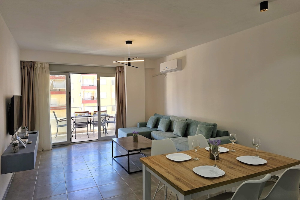 Holiday Apartment In Saranda - 003