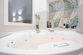 Eos Elegant Apartment & Suites