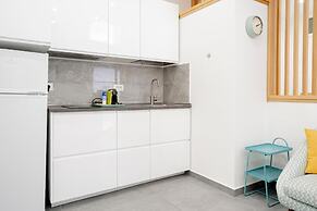 Eos Elegant Apartment & Suites