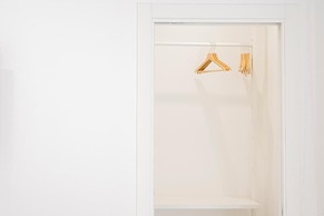 Eos Elegant Apartment & Suites
