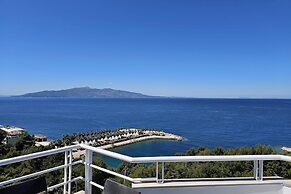 Two Bedroom Apartment With Sea View-061