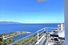 Two Bedroom Apartment With Sea View-061