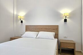 Ionian Blue Escape 304